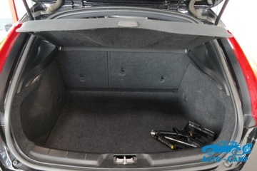 Volvo V40 II Hatchback 1.6 D2 115KM 2014 duży wybór*PROSTO Z HOLANDII*od ręki*R-DESIGN, zdjęcie 39