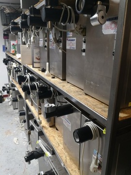 АВТОМАТИЧЕСКАЯ МАШИНА ДЛЯ ВЗБИВАНИЯ СЛИВКОВ sanomat EURO CREAM