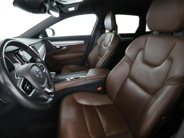 Volvo V90 II Kombi 2.0 D4 190KM 2017 Volvo V90 4x4 automat czekladowe skóry full LED, zdjęcie 12