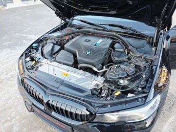 BMW Seria 3 G20-G21 Limuzyna 2.0 330e 292KM 2020 BMW Seria 3 Sport Line___330e XtraBoost 292KM LED Skora Kamera360__Pelna H, zdjęcie 18