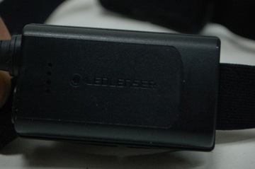 Светодиодный налобный фонарь LEDLENSER H5R Core -5%