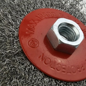 Дисковая щетка из стальной боковой проволоки M14 125 мм для угловой шлифовальной машины