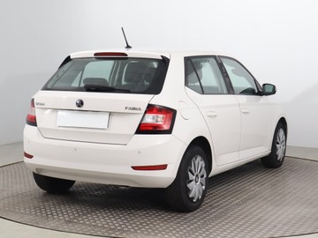 Skoda Fabia III Hatchback Facelifting 1.0 MPI 60KM 2019 Skoda Fabia 1.0, Salon Polska, GAZ, VAT 23%, zdjęcie 4