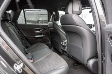 Mercedes GLC C254/X254 Coupe 2.0 200 204KM 2025 Mercedes-Benz GLC 200 4MATIC AMG Pakiet Night Digital Light HAK Pakiet, zdjęcie 9