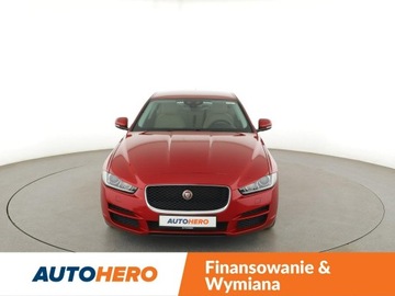 Jaguar XE Sedan 2.0 i4 180KM 2015 Jaguar XE 20d Pure Automat Klimatronik Nawigacja, zdjęcie 10