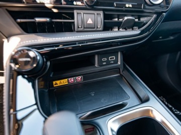 Lexus NX II SUV Facelifting 2.5 450h+ 292KM 2026 LEXUS NX 450h+ Prestige 2.5 Plug-in Hybrid Suv 292KM 2026, zdjęcie 11