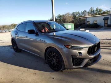 Maserati Levante 2019 Maserati Levante S Sport 2019 3.0l 3.0 Benzyna 424KM, zdjęcie 4