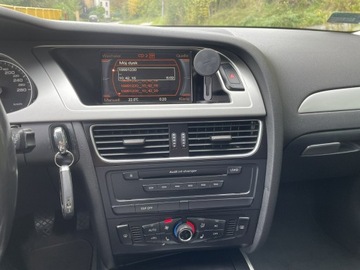 Audi A4 B8 2009 Audi A4 B8 Navi Klimatronic Podgrzewane fotele, zdjęcie 12