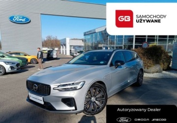 Volvo V60 II  2024 Volvo V60 2.0 398KM T6 AWD Plug-in Hybrid BLIS Kamera360 HarmanKardon ASO