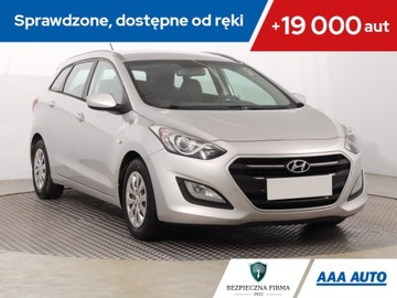Hyundai i30 II Wagon Facelifting 1.6 CRDi 110KM 2016 Hyundai i30 1.6 CRDi, Salon Polska, Klima