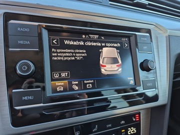 Volkswagen Passat B8 Variant Facelifting 2.0 TDI SCR 150KM 2021 Volkswagen Passat B8 Lift 2.0 TDI / 150 KM DSG Ess, zdjęcie 26