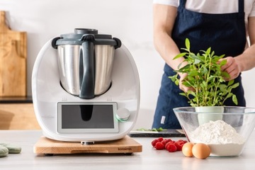 PODSTAWKA POD THERMOMIX DREWNIANA BUK TM5 TM6