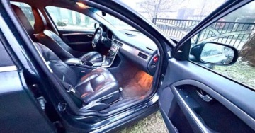 Volvo V70 III Kombi 2.0 D3 163KM 2011 Volvo V70 Volvo V70 D4 Geartronic Ocean Race 2.0 Diesel 163KM, zdjęcie 5