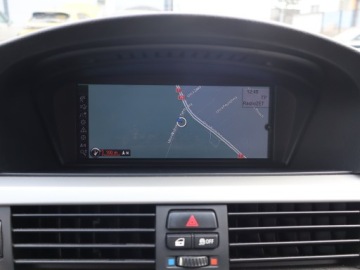 BMW Seria 3 E90-91-92-93 Touring E91 2.0 320d EfficientDynamics 163KM 2011 BMW 3 320 d, Navi, Xenon, Klima, Klimatronic, zdjęcie 11