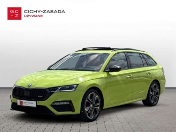 Skoda Octavia IV RS Kombi 2.0 TDI SCR 200KM 2023 Skoda Octavia 2.0 TDI 200KM RS DSG Kamera Canton Panorama Hak FV23