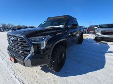 Toyota Tundra II 2024 Toyota Tundra Platinum Hybrid Crewmax Short Bed 2024 3.4 Hybryda 437KM, zdjęcie 1