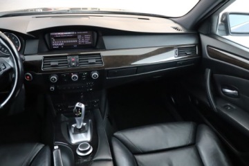 BMW Seria 5 E60 Touring 525 i 218KM 2008 BMW 5 525i, Automat, Navi, Xenon, Klima, zdjęcie 7
