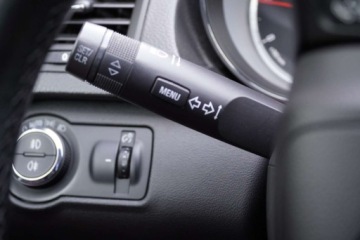 Opel Insignia I Sports Tourer 2.0 CDTI ECOTEC 160KM 2010 Opel Insignia Duza-Navi XenonLED Parktronic Tempomat Multifunkcja Klimatro, zdjęcie 17