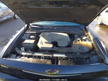 Dodge Challenger III 2012 Dodge Challenger 2012 Dodge Challenger SXT 3.6 Benzyna 305KM, zdjęcie 12