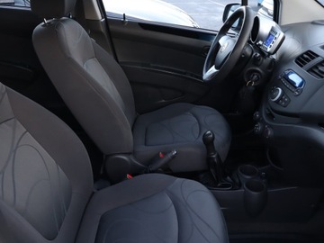 Chevrolet Spark II Hatchback 1.0L DOHC 68KM 2010 Chevrolet Spark 1.0 16V, GAZ, Klima, zdjęcie 8
