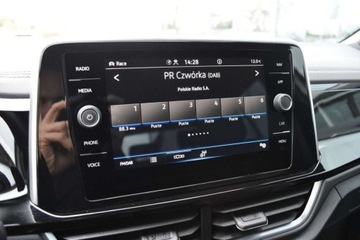 Volkswagen T-Roc I SUV R Facelifting 2.0 TSI 300KM 2023 Volkswagen T-Roc SalonPL R 300KM DSG 4x4 Panorama Pakiety ACC 19 DigitalCo, zdjęcie 15