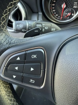 Mercedes Klasa A W176 Hatchback 5d Facelifting 200 156KM 2017 Mercedes A 200 AUTOMAT. ASYSTENT. 1.6 BEN., zdjęcie 18