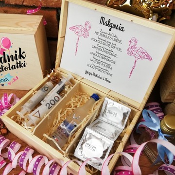 ДЕНЬ РОЖДЕНИЯ ESSENTIAL 18 18 30 40 ПОДАРОК ​​ВАШЕМУ ИМЯ ПОЖЕЛАНИЯ