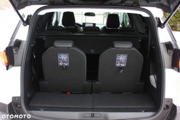 Peugeot 5008 II Crossover Facelifting 1.5 BlueHDi 130KM 2021 Peugeot 5008 Peugeot 5008 1.5 BlueHDi Allure SampS 1.5 Diesel 130KM, zdjęcie 35