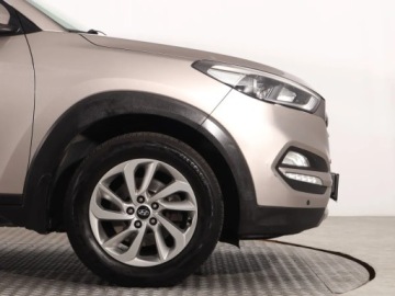 Hyundai Tucson III SUV 2.0 CRDI 136KM 2016 Hyundai Tucson 2.0 CRDi, Salon Polska, Klima, zdjęcie 14