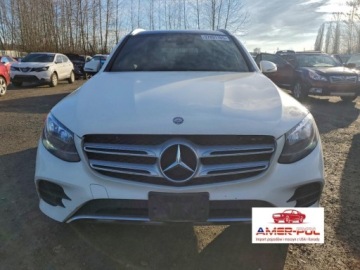Mercedes GLC C253 2017 Mercedes-Benz GLC 2017 MERCEDES-BENZ GLC 300 4MATIC 2.0 Benzyna 241KM, zdjęcie 4