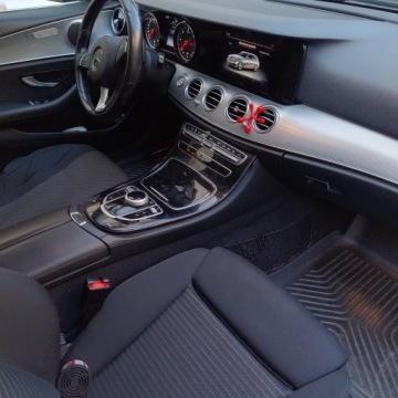 Mercedes Klasa E W213 2017 Mercedes 213, E-klasa, diesel, avangarde, kombi, 7-osobowy, zdjęcie 6