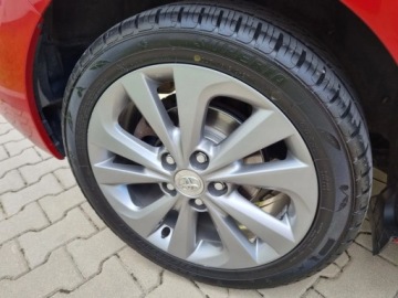 Toyota Auris II 2013 Toyota Auris Auris II Edition Klima Alu Navi Tempomat Ladny 1.8 Hybryda, zdjęcie 17