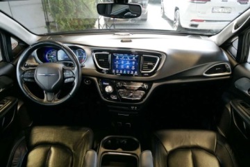 Chrysler Pacifica II 3.6 V6 Hybrid 264KM 2020 Chrysler Pacifica S Hybryda 3.6L V6 Pentastar 263KM StowN Go Cam MenuPL Ke, zdjęcie 13