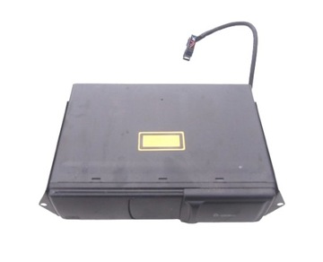 ZMIENIARKA PŁYT CD + MAGAZYNEK VW GOLF PASSAT TOUAREG 1J6035111