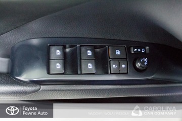 Toyota Camry IX Sedan 2.5 Hybrid Dynamic Force 218KM 2020 Toyota Camry 2.5 Hybrid Comfort CVT, zdjęcie 9