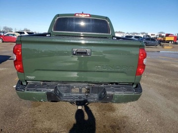 Toyota Tundra II 2021 Toyota Tundra Crewmax Limited 2021 5.7l 5.7 Benzyna 381KM, zdjęcie 2