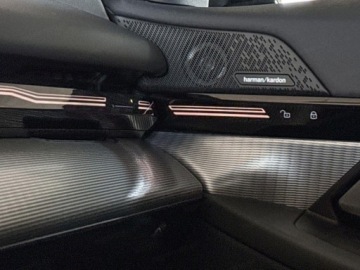 BMW Seria 5 G90-91 Touring 2.0 520d 197KM 2026 Od ręki - 520d xDrive (197KM) | Harman Kardon + Zawieszenie sportowe, zdjęcie 9