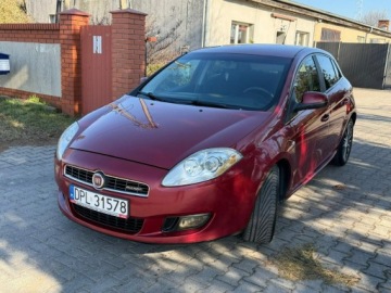 Fiat Bravo II Hatchback 5d 1.9 TD MultiJet 120KM 2007 Fiat Bravo II 1,9 Multi Jet Rocznik 2007 Klima, zdjęcie 2