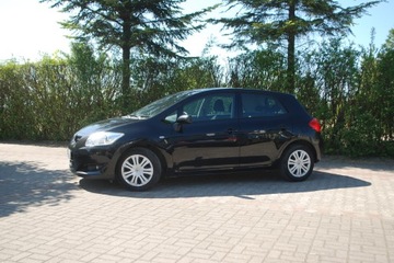 Toyota Auris I Hatchback 1.6 i 16V VVT-i 124KM 2009