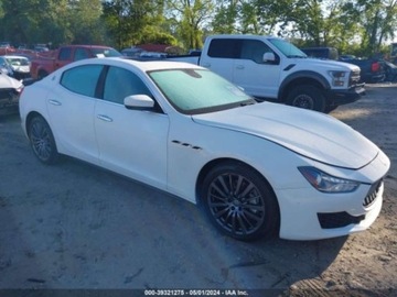 Maserati Ghibli III 2018 Maserati Ghibli 2018 MASERATI GHIBLI 3.0 Benzyna 345KM, zdjęcie 1