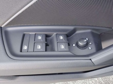 Audi A3 8Y Sportback 1.5 35 TFSI 150KM 2023 Audi A3 Sportback Audi A3 35 TFSI 150km S tronic 1.5 Benzyna 150KM, zdjęcie 10