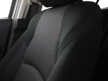 Mazda 3 III Hatchback  2.0 SKYACTIV-G 120KM 2015 Mazda 3 navi klima auto czujniki parkowania grzane, zdjęcie 29