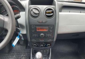 Dacia Duster I SUV Facelifting 1.6 16V 105KM 2014 Dacia Duster Dacia Duster 1.6 16V 105 4x2 Ice 1.6 Benzyna 105KM, zdjęcie 23