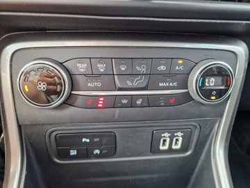 Ford Ecosport II SUV Facelifting 1.0 EcoBoost 125KM 2018 Ford EcoSport Salon Polska, zdjęcie 27