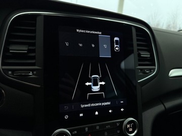 Renault Megane IV GrandCoupe Facelifting 1.3 TCe 140KM 2022 Renault Megane Intens / Ambiente / Kamera cofania, zdjęcie 33