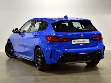 BMW Seria 1 F40 Hatchback M 2.0 M135i 306KM 2023 BMW 135 Adaptive Led/ Fotele M/ Systemy Asystujące, zdjęcie 2