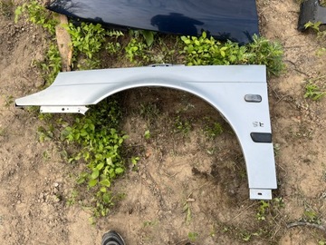 BLATNÍK LEVÝ PŘEDNÍ SAAB 95