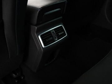 Renault Megane IV Grandtour 1.3 TCe 140 FAP 140KM 2019 Renault Megane GT-Line navi PDC FullLED tempomat, zdjęcie 36