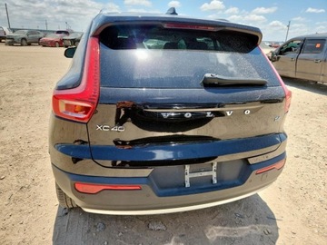 Volvo XC40 2020 Volvo XC 40 T4 Momentum 2020 2.0l 2.0 Benzyna 187KM, zdjęcie 2