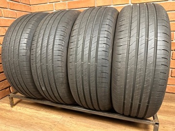 Goodyear EfficientGrip Performance 2 215/55R17 2022 DEMO